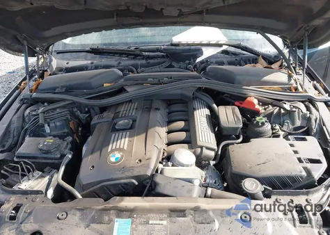 2008 BMW 528Xi z USA, uszkodzony, nr VIN WBANV13548CZ55282